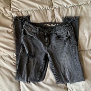 Ripped American Eagle skinny jeans - black
